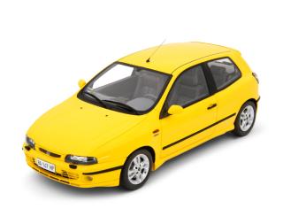 Fiat Bravo 155 20v HGT 1998 Giallo Ginestra Laudoracing 1:18 Resinemodell (Türen, Motorhaube... nicht zu öffnen!)
